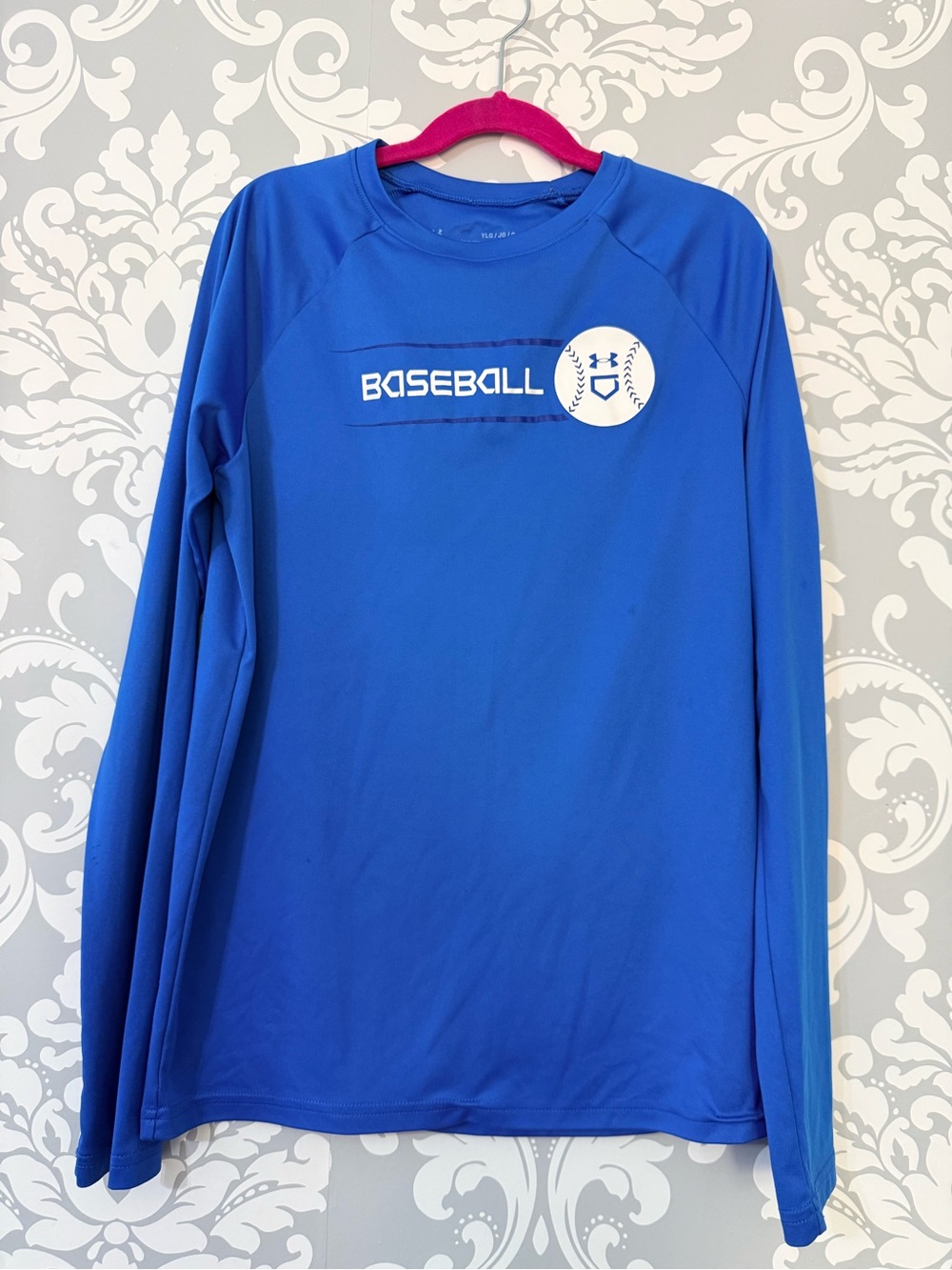 💫4/$25 • Under Armour Long-Sleeve Baseball Performance Tee